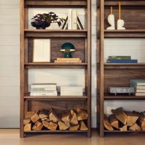 رف كتب خشبي قياسي