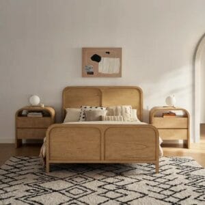 Crescent Bed