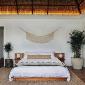 Andes Acacia Wood Platform Queen Bed with Nightstands