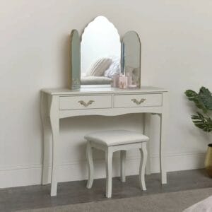 Wallburg Dressing Table