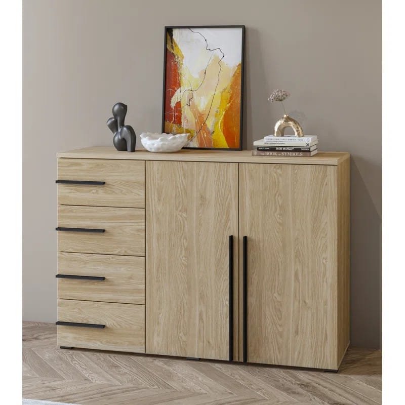 Mathyus 4 - Drawer Chest of Drawers