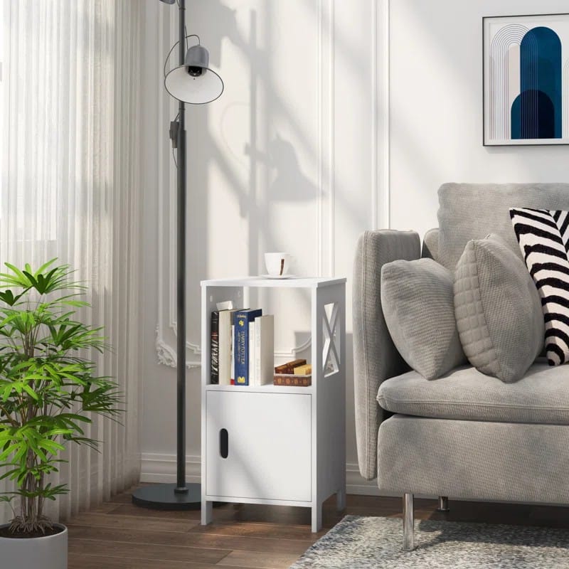 مجموعة من طاولتين خشبيتين